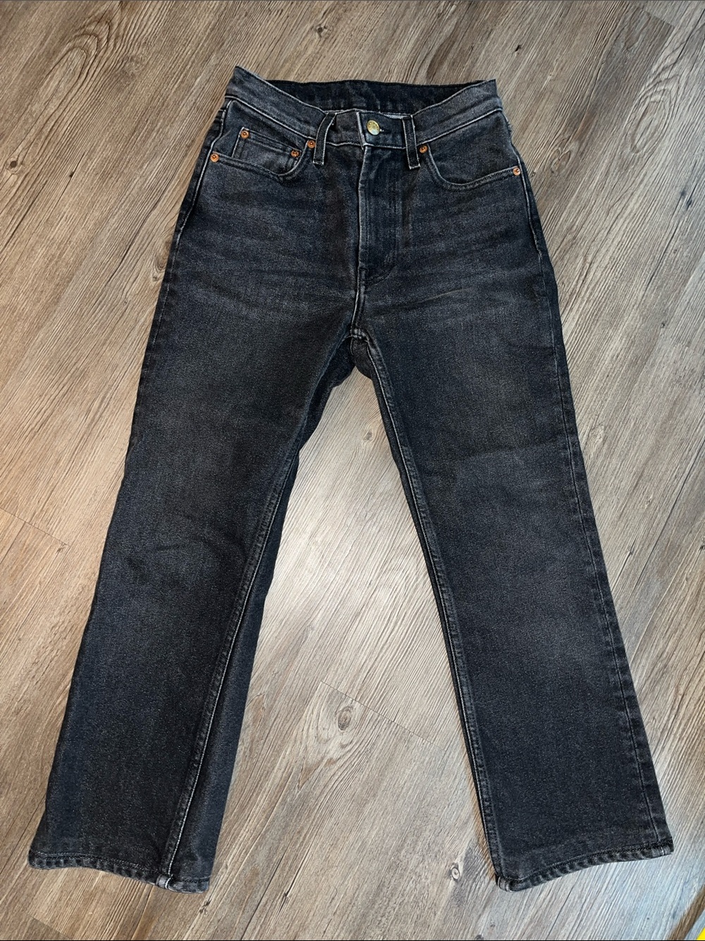 B SIDES Cropped Straight Jeans